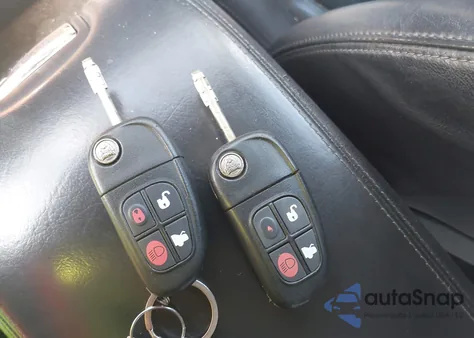 2005 Jaguar Xj Xj8 L z USA, uszkodzony, nr VIN SAJWA79C25SG45911